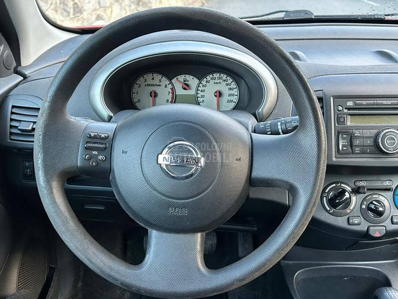 Nissan Micra 