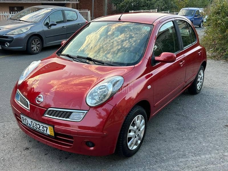 Nissan Micra 
