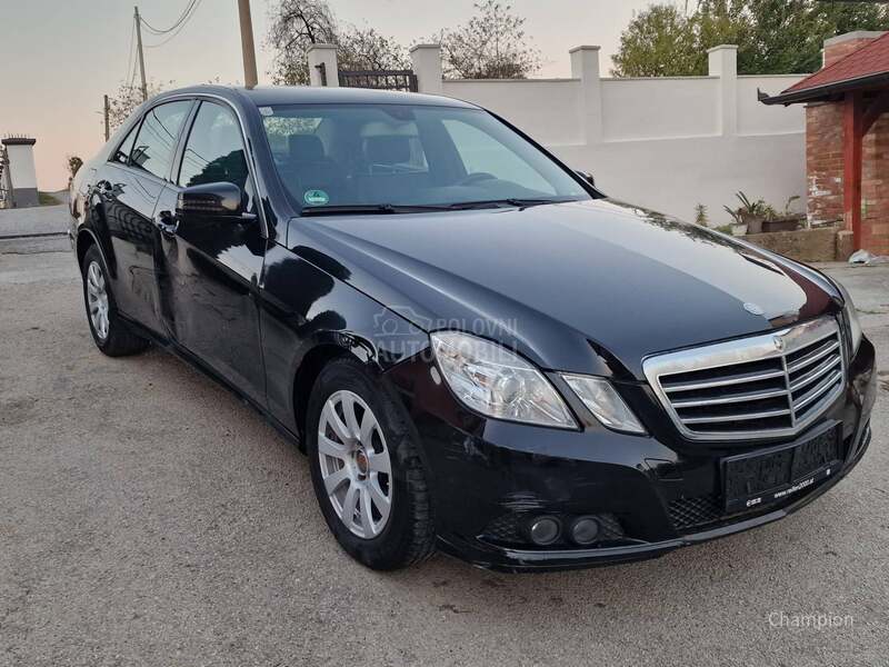 Mercedes Benz E 200 