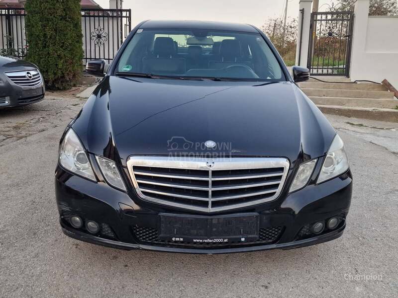 Mercedes Benz E 200 