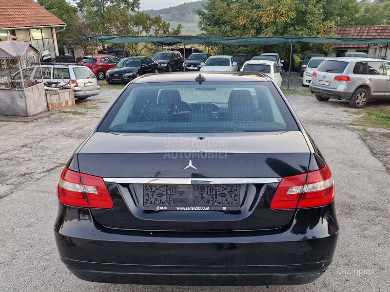 Mercedes Benz E 200 