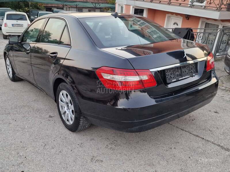 Mercedes Benz E 200 