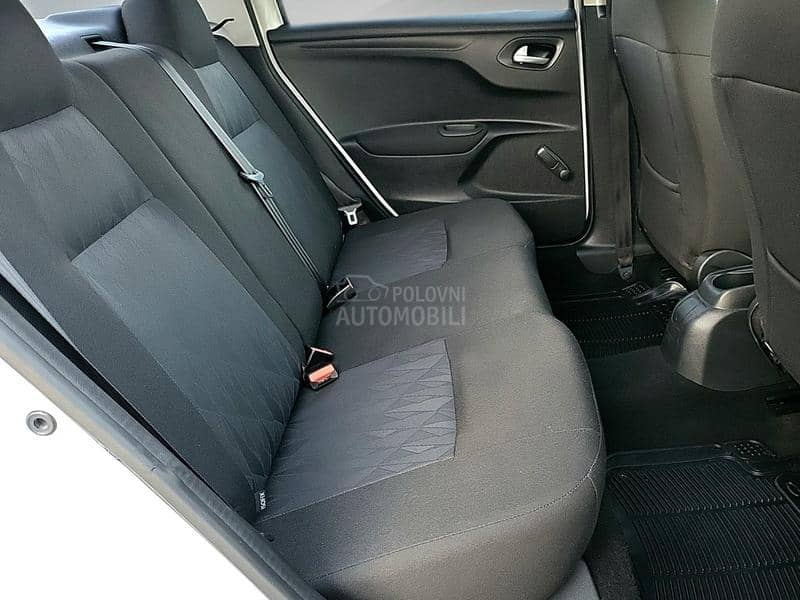 Citroen C-ELYSEE 1.6  SEDUCTION