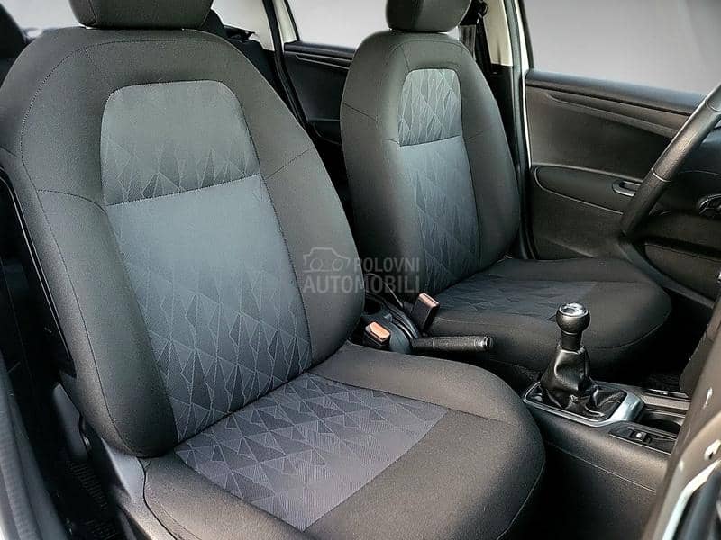 Citroen C-ELYSEE 1.6  SEDUCTION