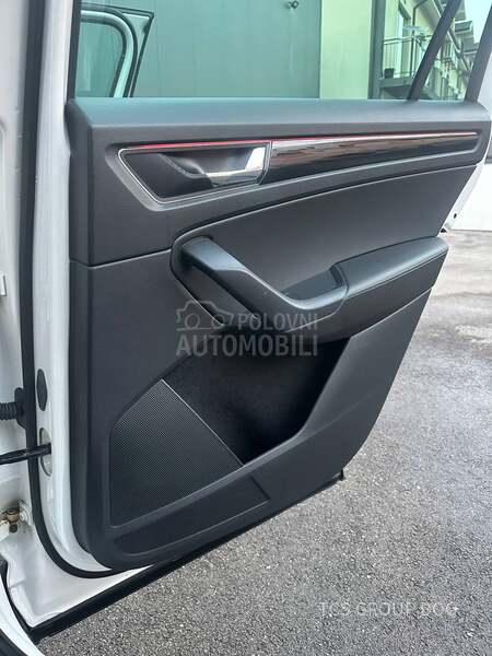 Škoda Kodiaq STYLE PANO. PERLA