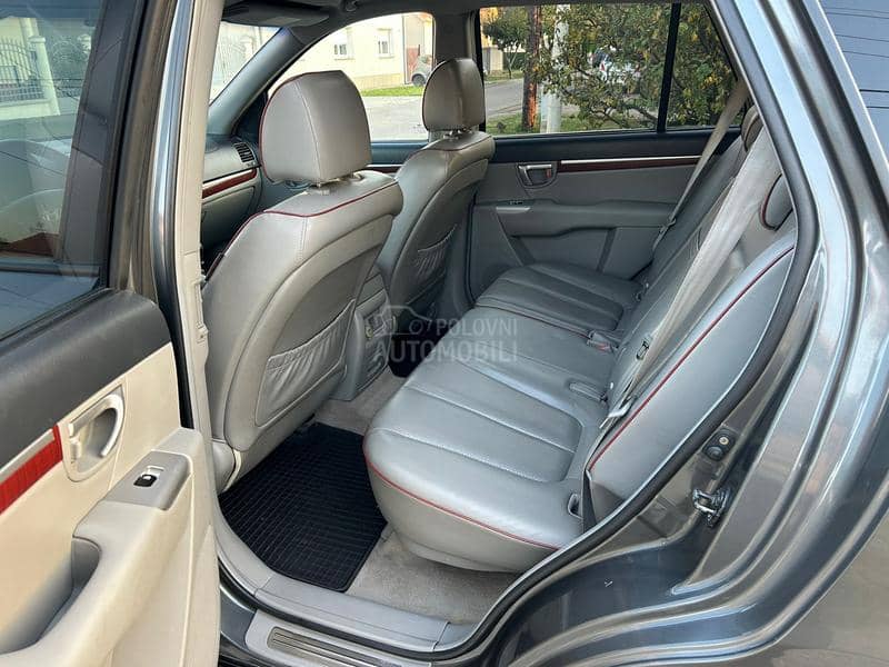 Hyundai Santa Fe 2.2 CRDI 4WD Hyundai Santa Fe 2.2 CRDI 4WD