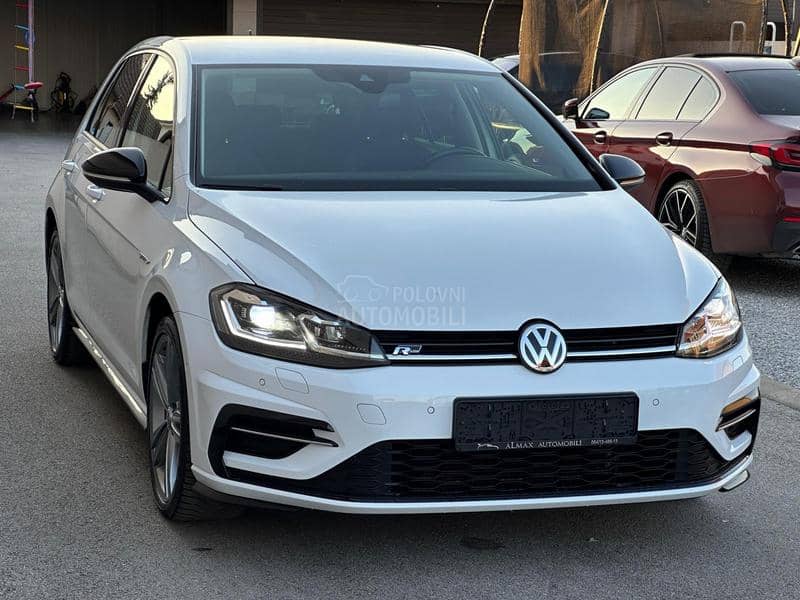 Volkswagen Golf 7 1.6/R-Line/Virtual Volkswagen Golf 7 1.6/R-Line/Virtual