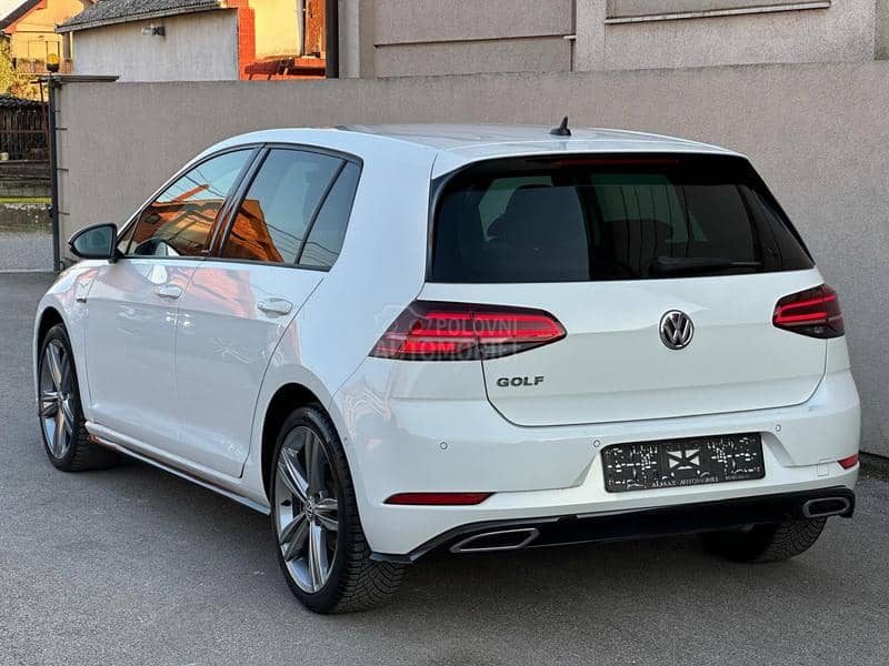 Volkswagen Golf 7 1.6/R-Line/Virtual Volkswagen Golf 7 1.6/R-Line/Virtual