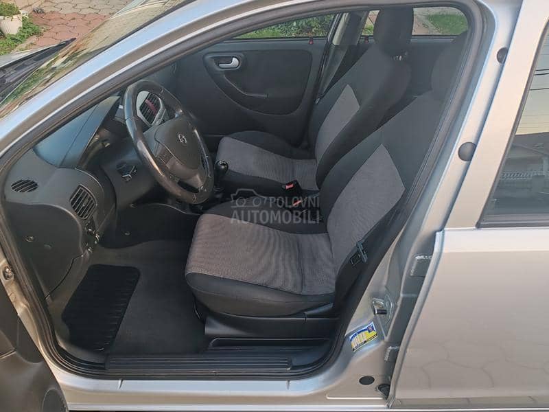Opel Corsa C 1.3 mjet
