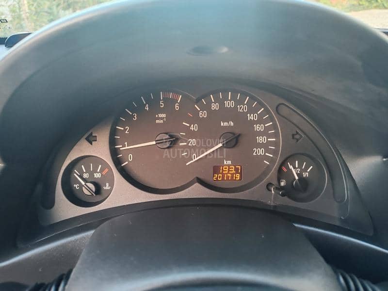 Opel Corsa C 1.3 mjet