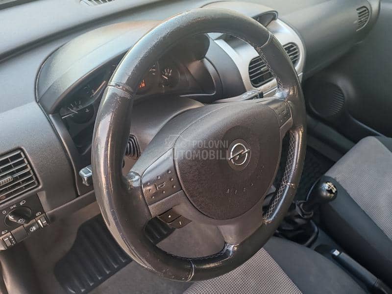 Opel Corsa C 1.3 mjet