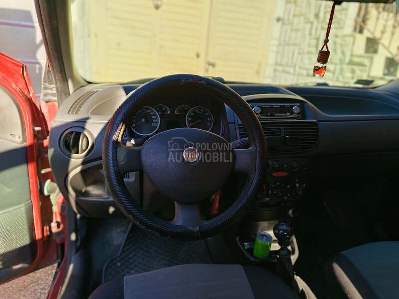 Fiat Punto 