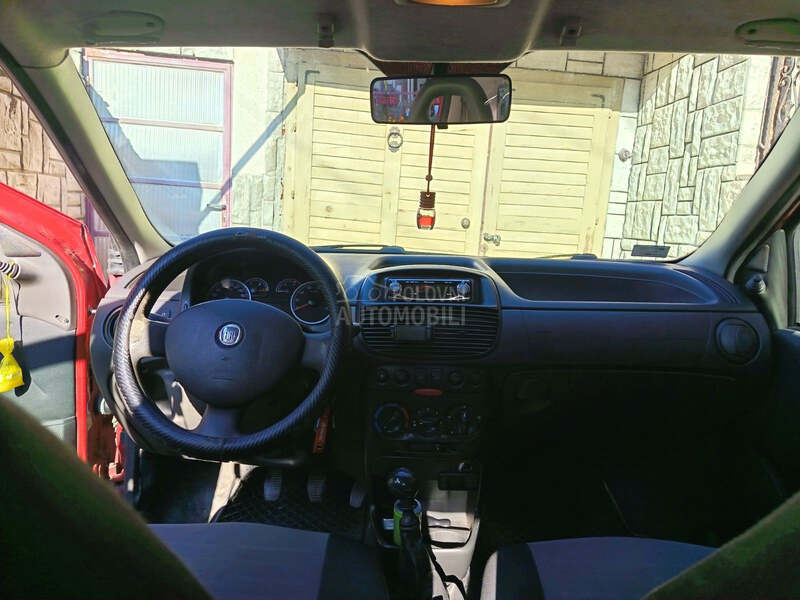 Fiat Punto 