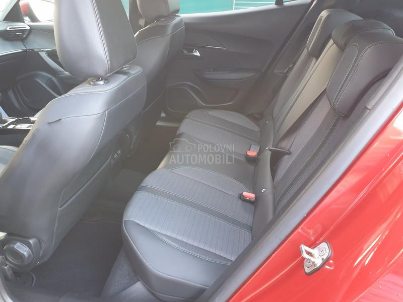 Peugeot 2008 ALLURE