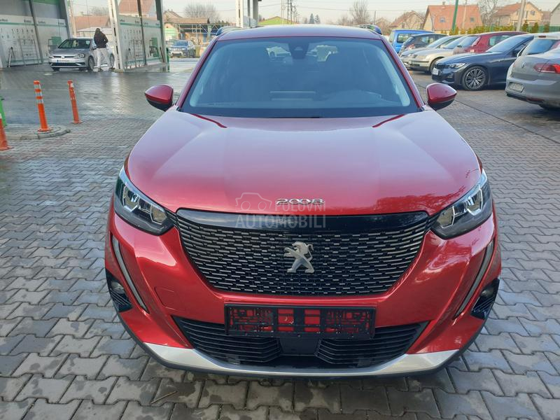Peugeot 2008 ALLURE