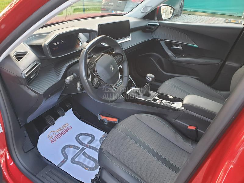 Peugeot 2008 ALLURE