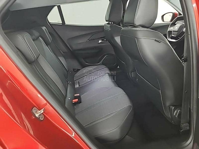 Peugeot 2008 1.2 ALLURE