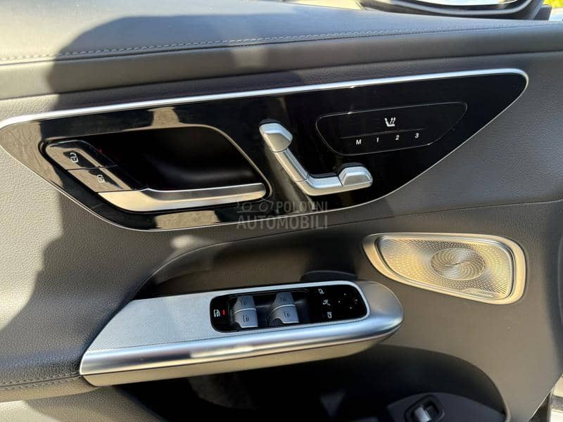 Mercedes Benz GLC 300 AMG NIGHT 360c LIGHT