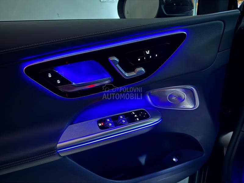 Mercedes Benz GLC 300 AMG NIGHT 360c LIGHT