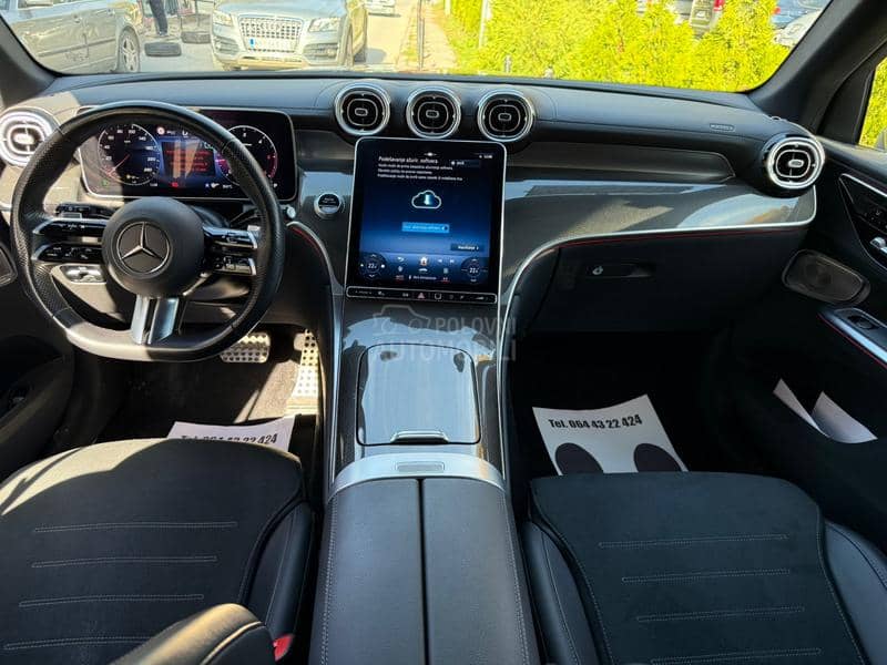 Mercedes Benz GLC 300 AMG NIGHT 360c LIGHT