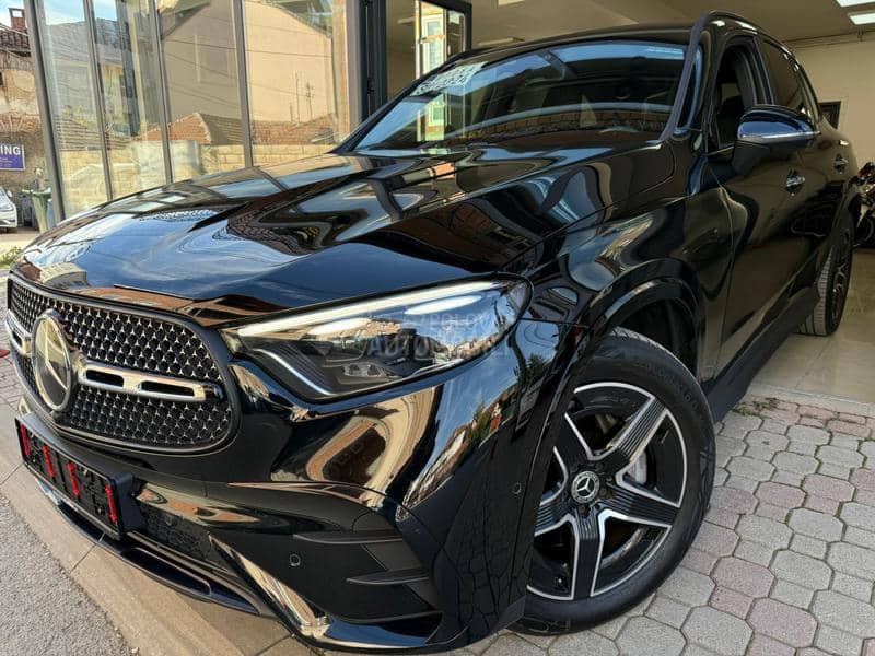 Mercedes Benz GLC 300 AMG NIGHT 360c LIGHT