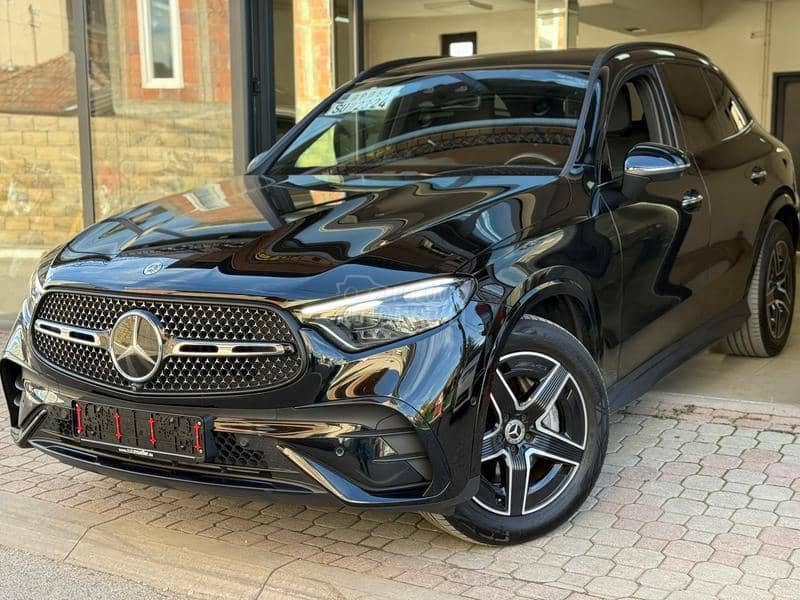 Mercedes Benz GLC 300 AMG NIGHT 360c LIGHT