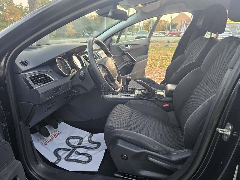 Peugeot 508 N.A.V.I