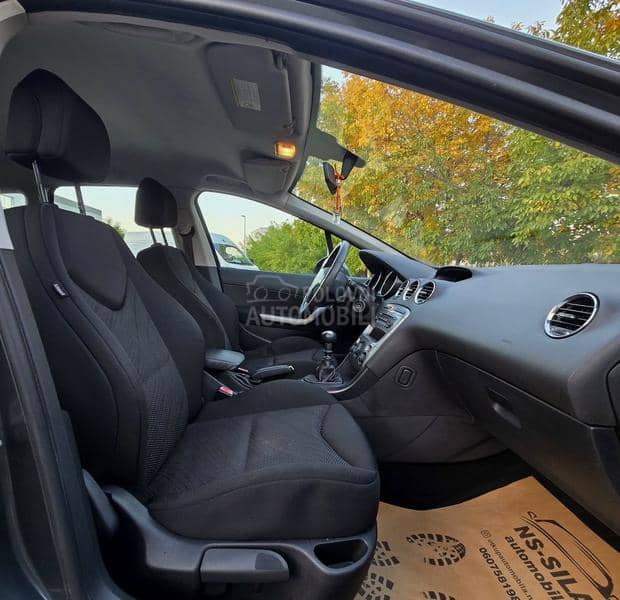 Peugeot 308 1.6 HDI Peugeot 308 1.6 HDI