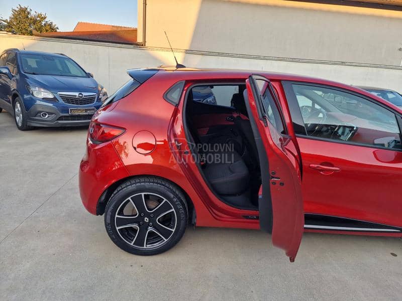 Renault Clio BASS REFLEX
