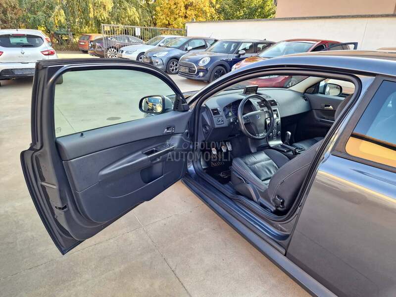 Volvo C30 R DESIGN