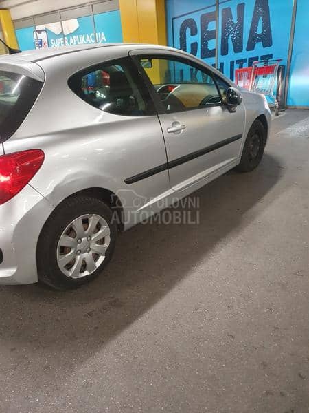 Peugeot 207 1.4HDI