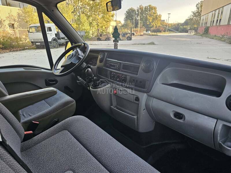 Opel Movano 2.5td