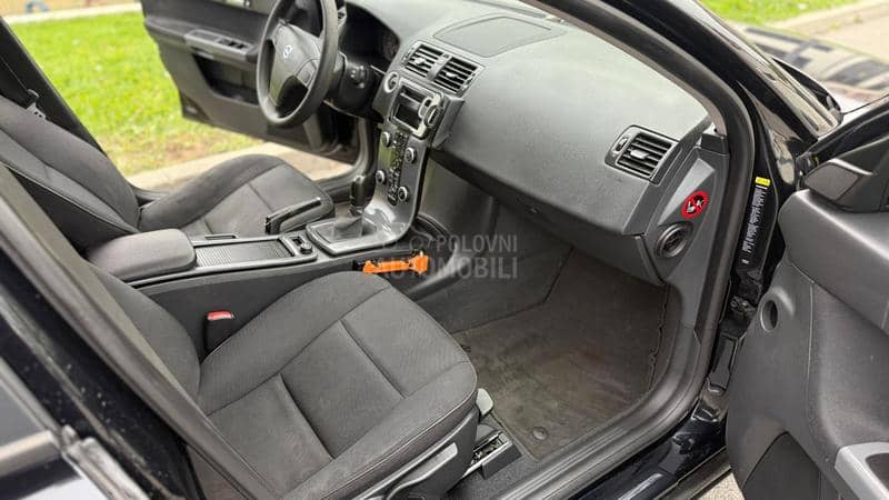 Volvo V50 1.6