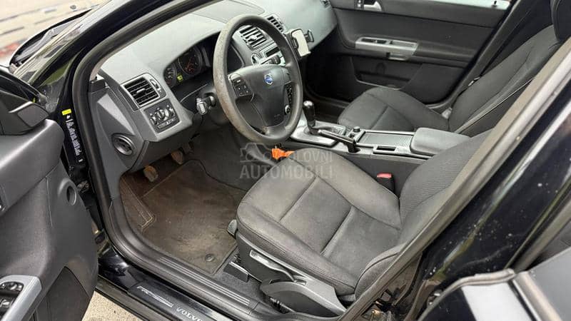 Volvo V50 1.6