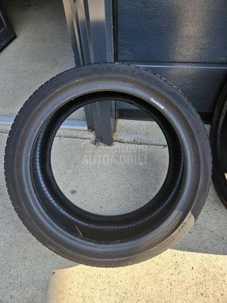 Firestone 215/40 R17 Letnja