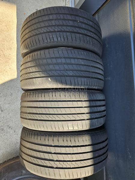 Firestone 215/40 R17 Letnja