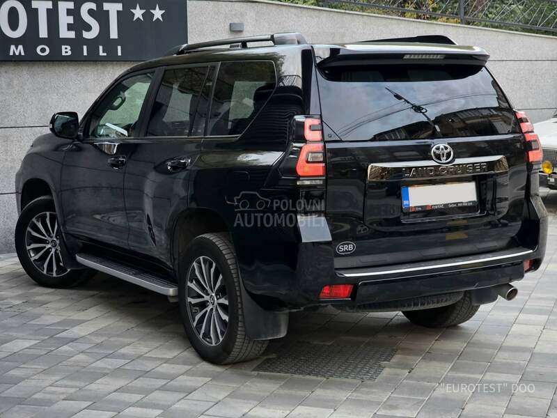 Toyota Land Cruiser 