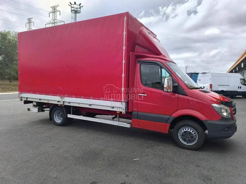 Mercedes Benz Sprinter 519