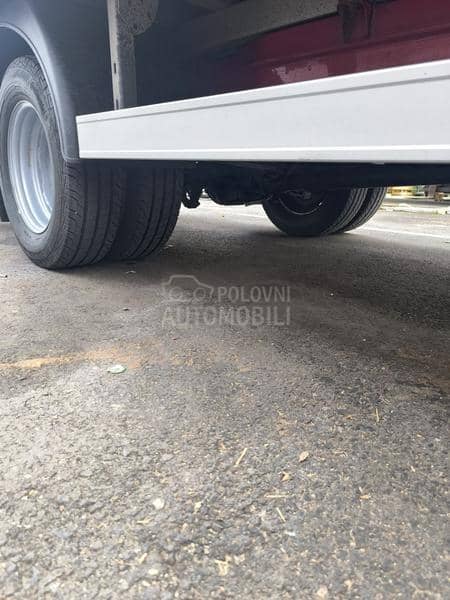 Mercedes Benz Sprinter 519