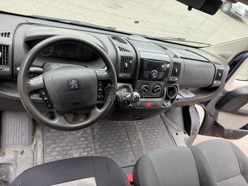 Peugeot Boxer 2.2
