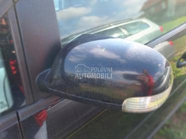 Retrovizor levi za Volkswagen Touran od 2003. do 2010. god.