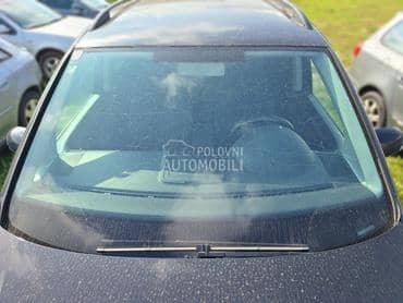 Šoferšajbna za Volkswagen Touran od 2003. do 2010. god.