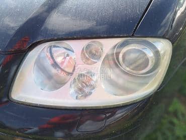 Far Xenon levi za Volkswagen Touran od 2003. do 2006. god.