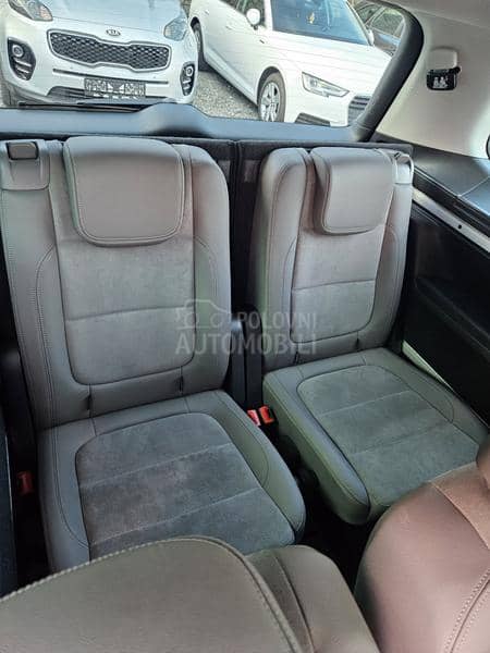 Volkswagen Sharan 2.0 TDI HIGHLINE