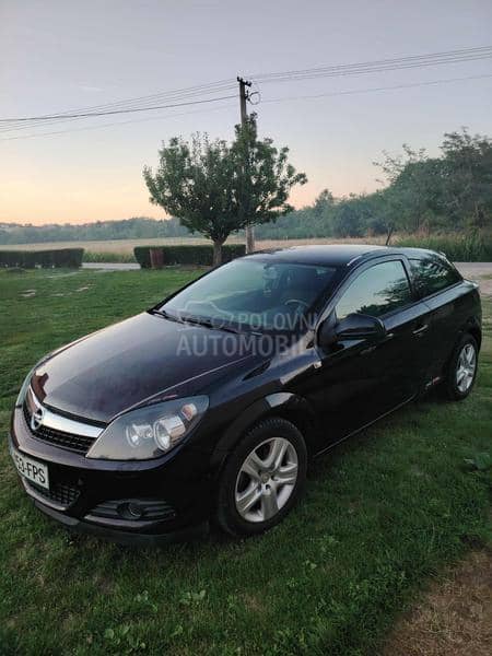 Opel Astra H 1.6 GTC