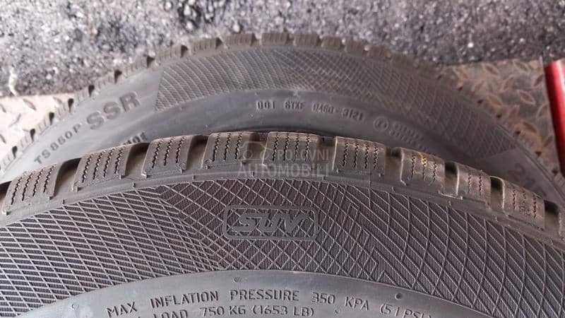 Continental 215/60 R18 Zimska