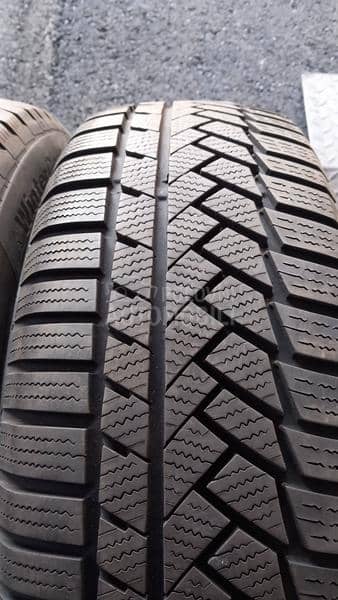 Continental 215/60 R18 Zimska