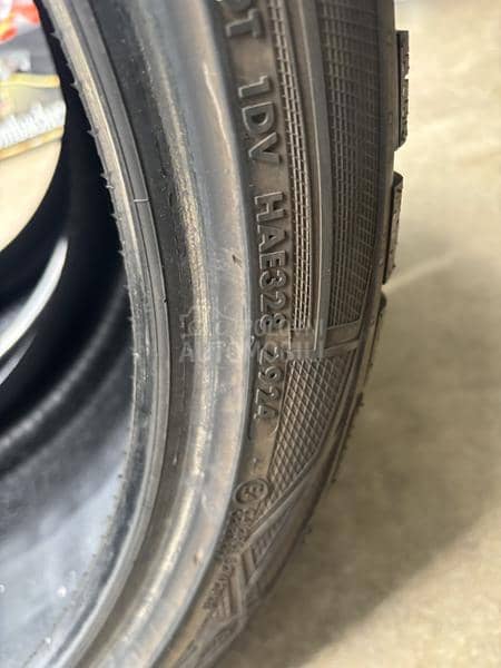 Vredestein 315/30 R22 Zimska