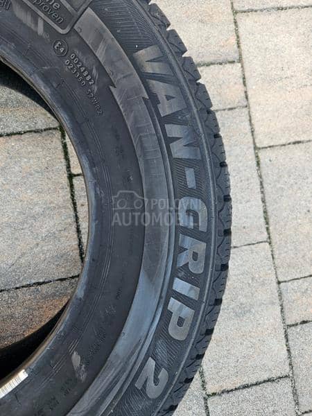 Semperit 185/80 R14 Zimska