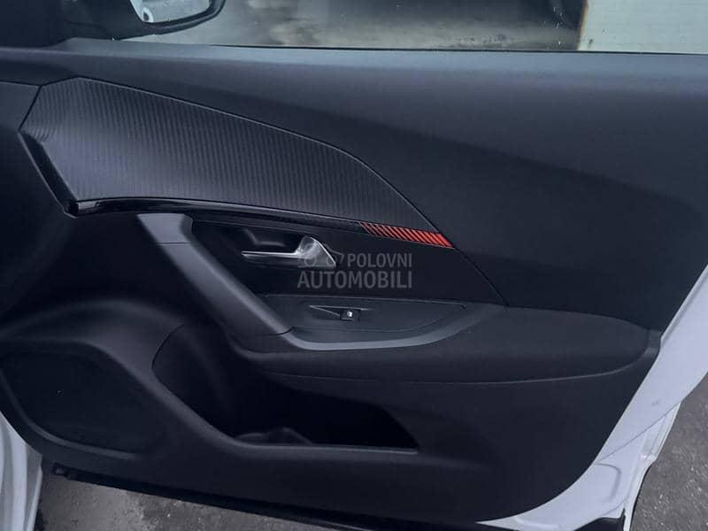 Peugeot 2008 1,2 88000